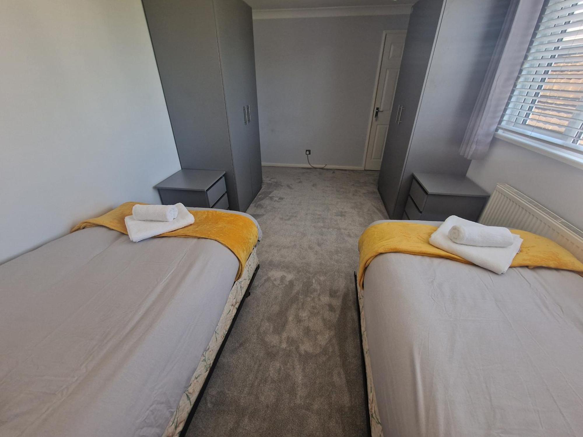 דירות לידס Stylish & Modern 2 Bed House With Free Parking Leeds מראה חיצוני תמונה